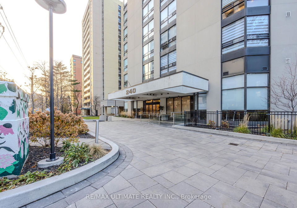 240-heath-street-w-toronto-ontario-c13237180