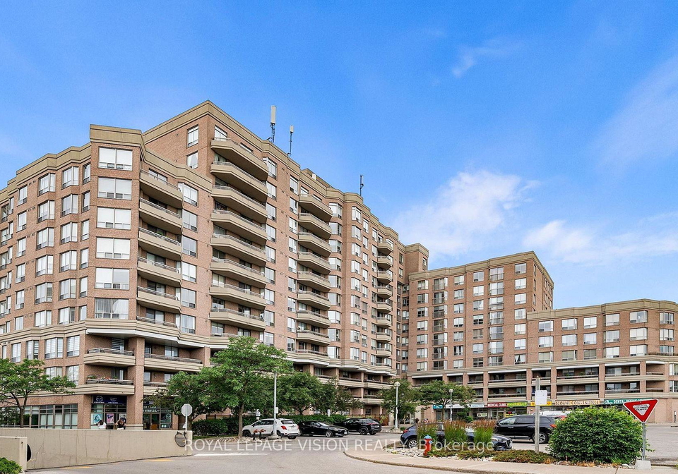 1700-eglinton-avenue-e-north-york-ontario-c13237274