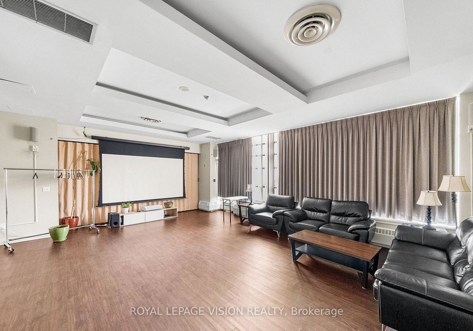 1700-eglinton-avenue-e-north-york-ontario-c13237274
