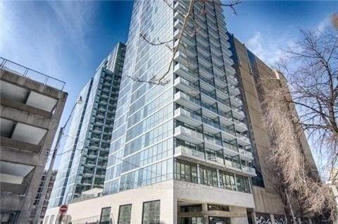 210-simcoe-street-toronto-ontario-c13237296