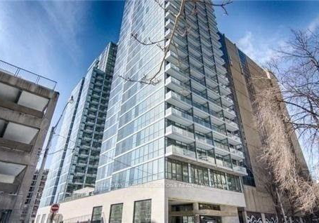 210-simcoe-street-toronto-ontario-c13237296