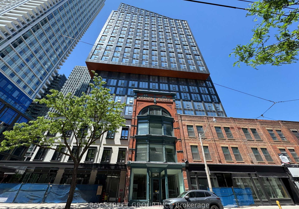 100-queen-street-e-toronto-ontario-c13237370