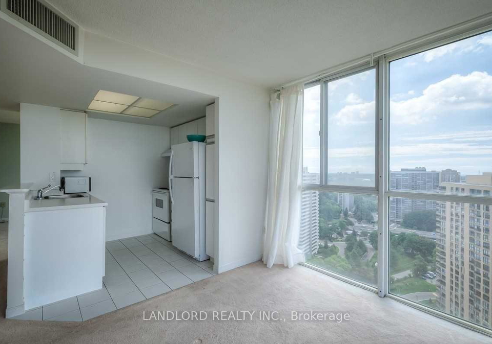 5-concorde-place-north-york-ontario-c13237406