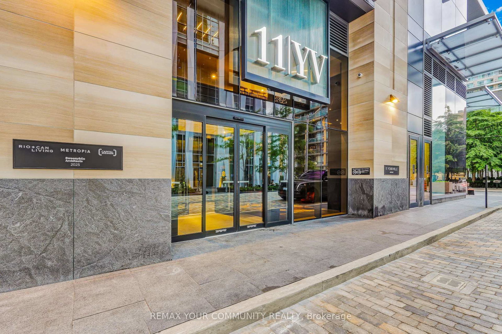 11-yorkville-avenue-n-toronto-ontario-c13237524