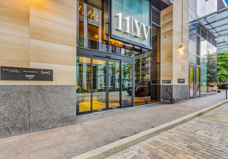 11-yorkville-avenue-n-toronto-ontario-c13237524