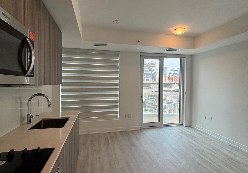 15-richardson-street-toronto-ontario-c13237660