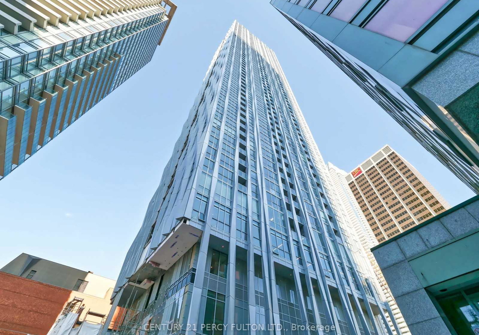 1-yorkville-avenue-toronto-ontario-c13237664