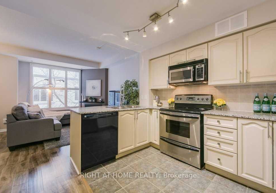 36-stadium-road-toronto-ontario-c13237706