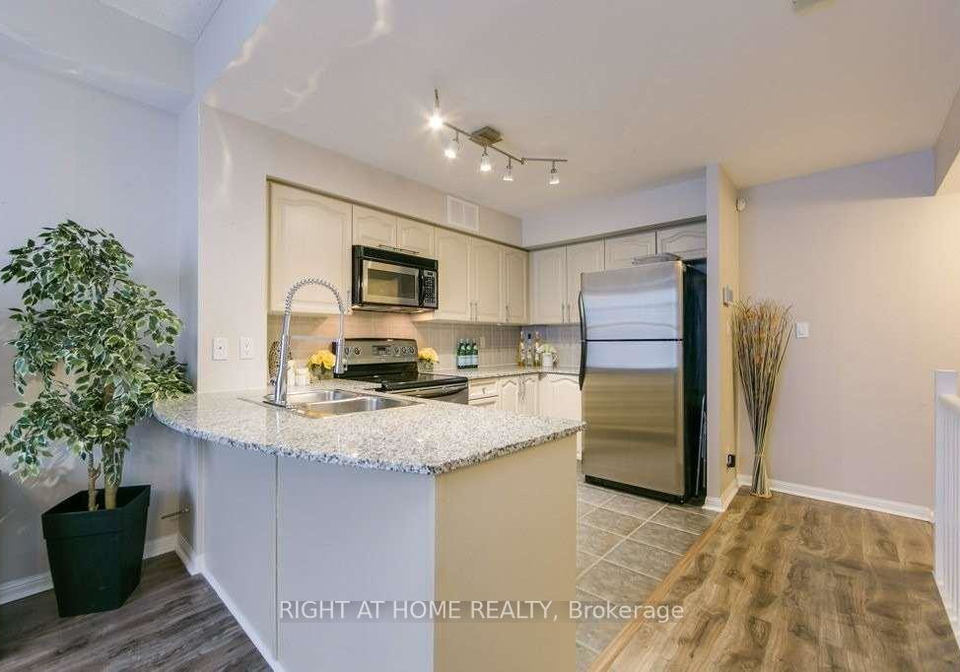 36-stadium-road-toronto-ontario-c13237706