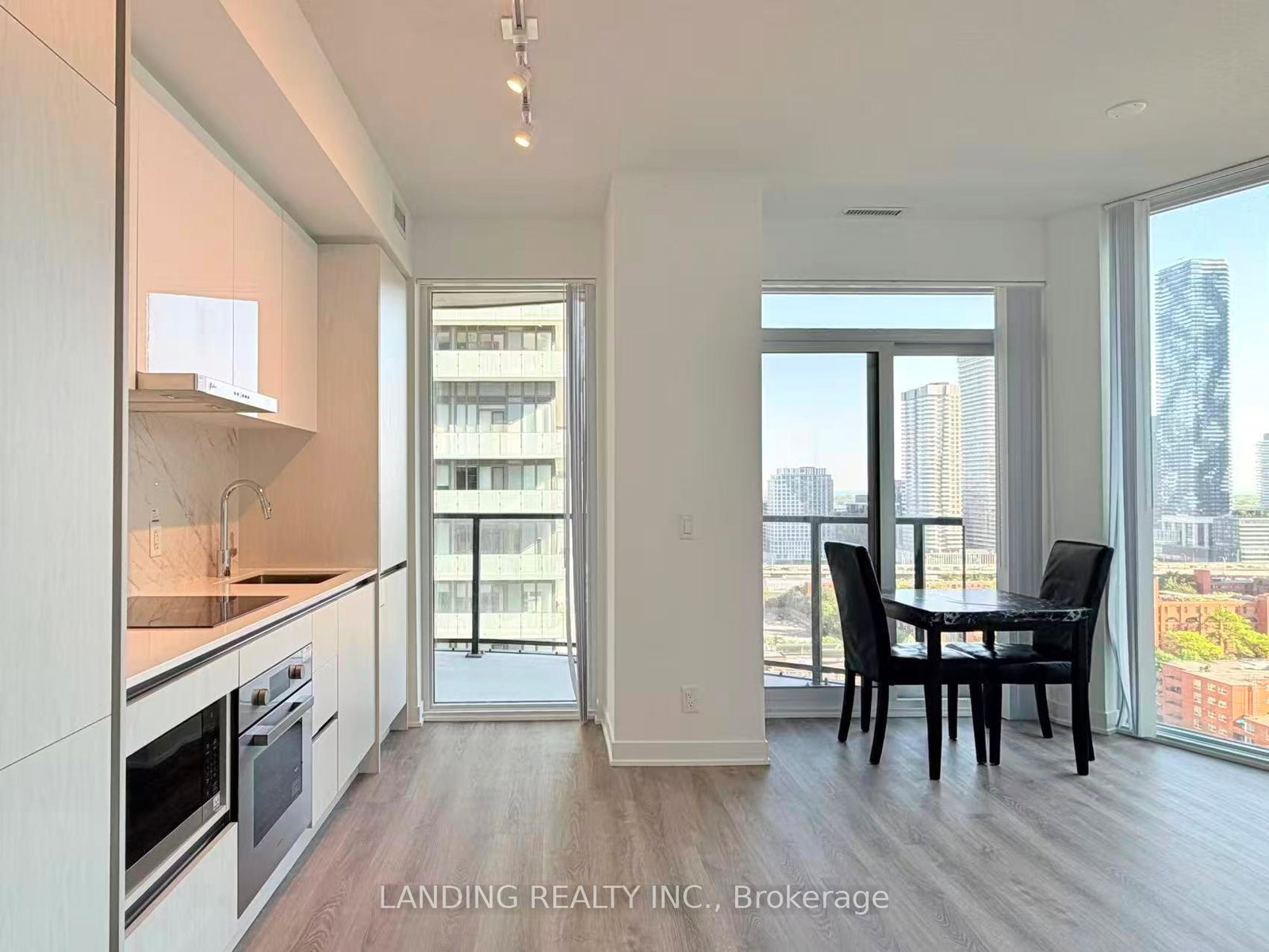 180-front-street-e-toronto-ontario-c13238022