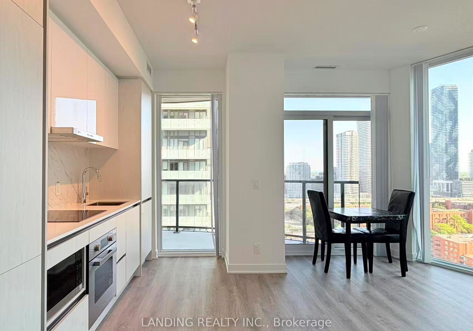180-front-street-e-toronto-ontario-c13238022