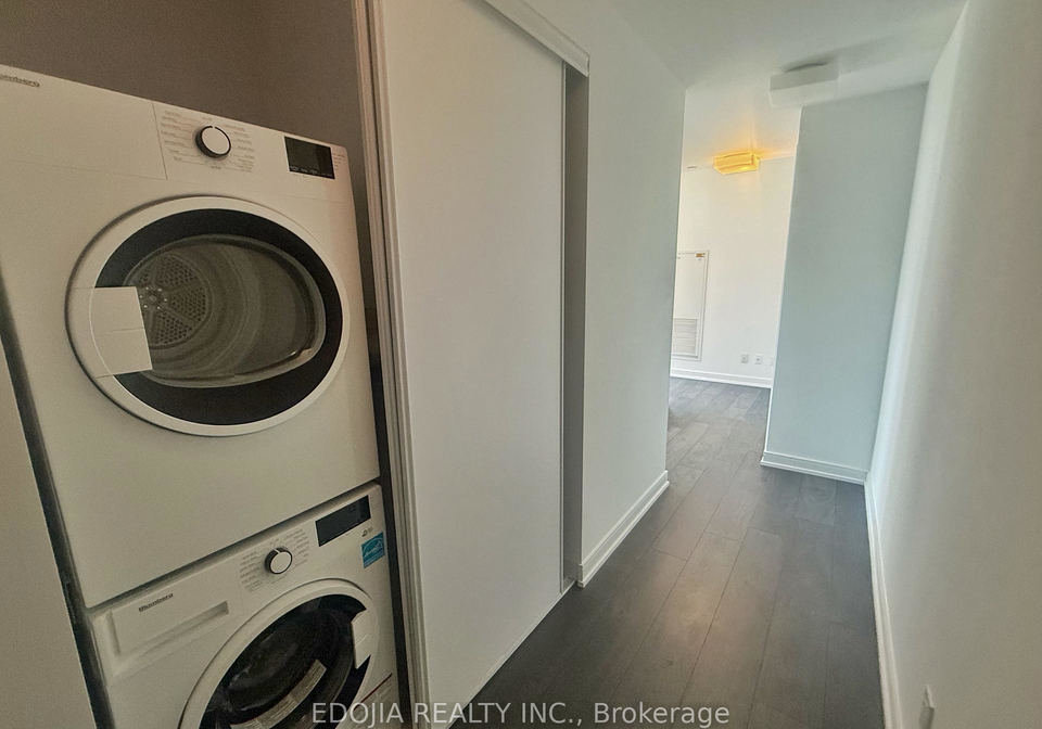 3-gloucester-street-toronto-ontario-c13238132