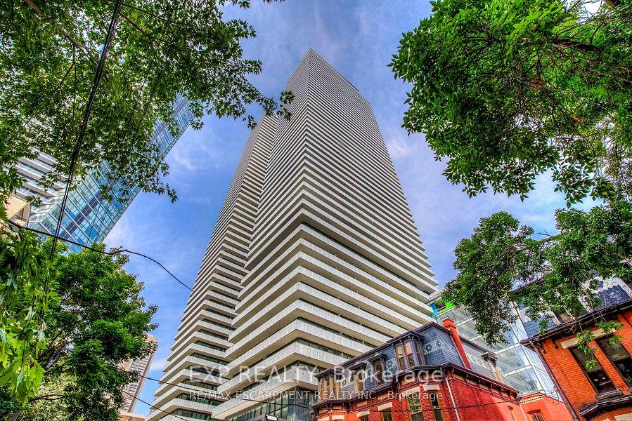 50-charles-street-e-toronto-ontario-c13238160