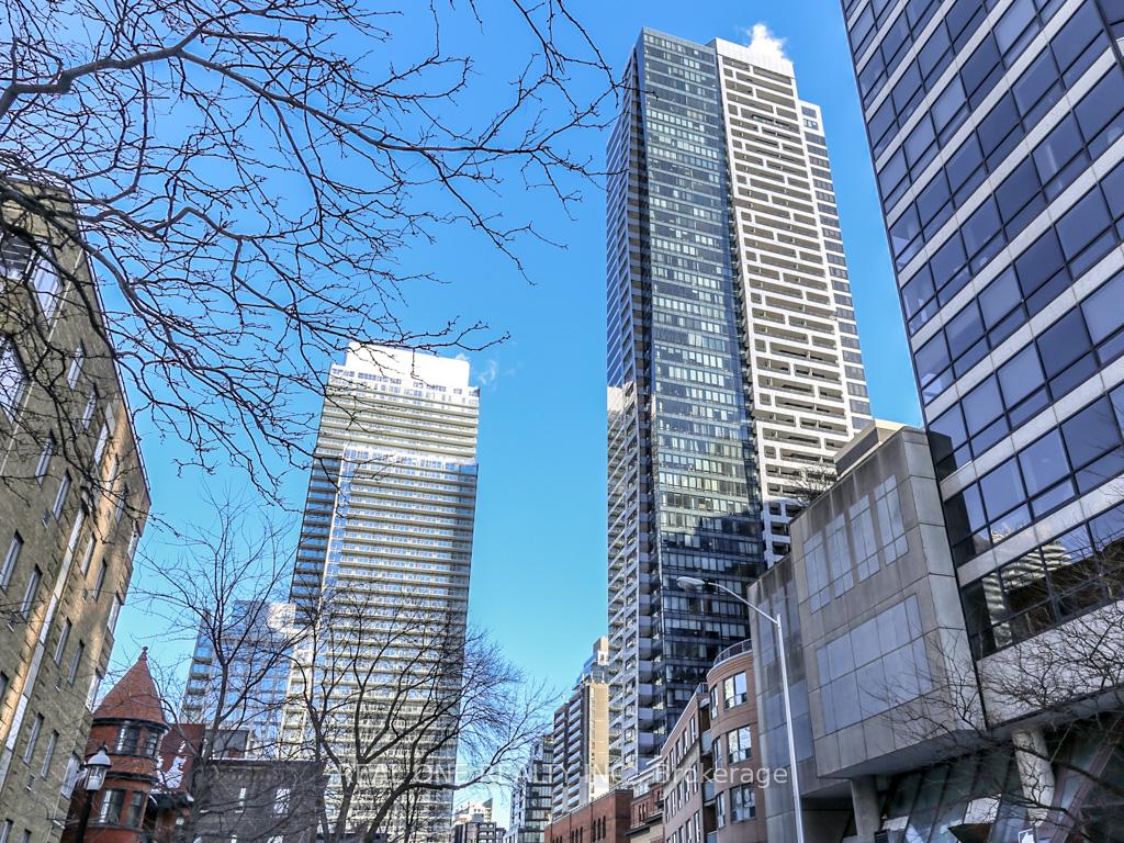 5-st-joseph-street-toronto-ontario-c13238164