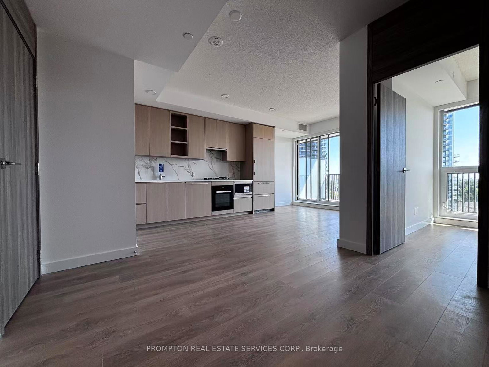 18-esther-shiner-boulevard-north-york-ontario-c13238276