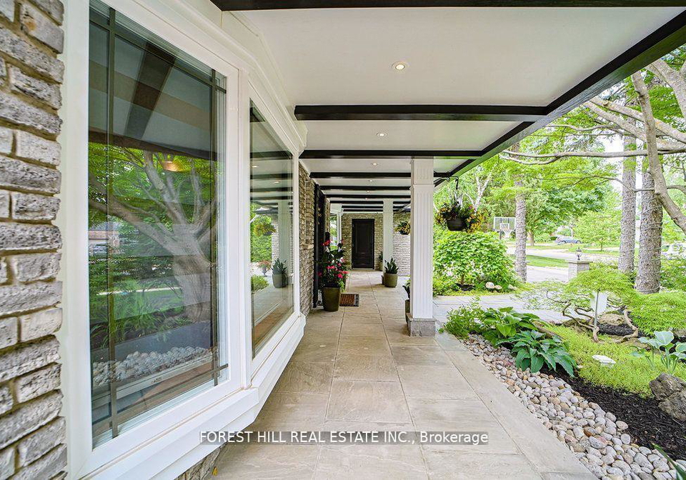 160-banbury-road-north-york-ontario-c13238412