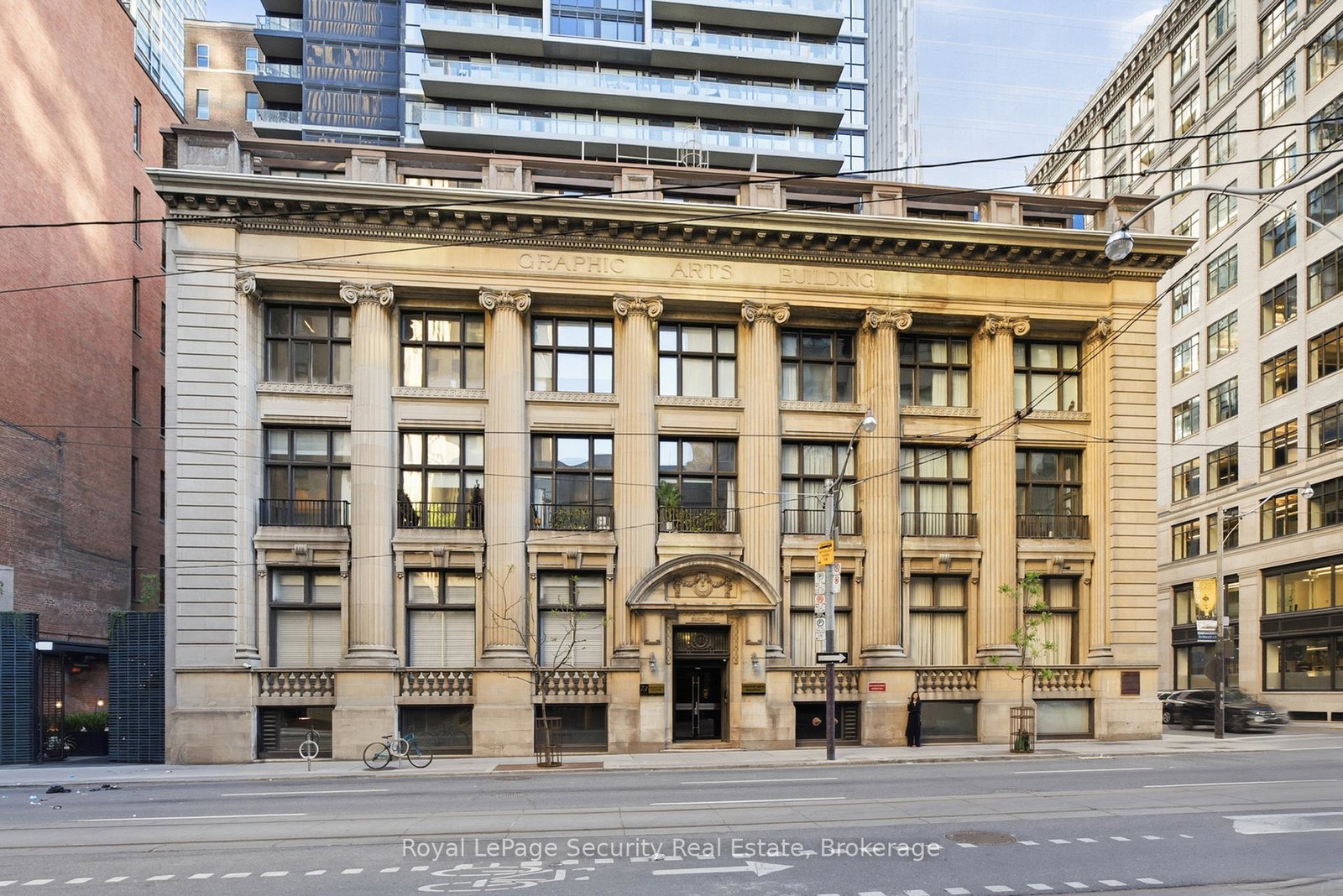 73-richmond-street-w-toronto-ontario-c13238518