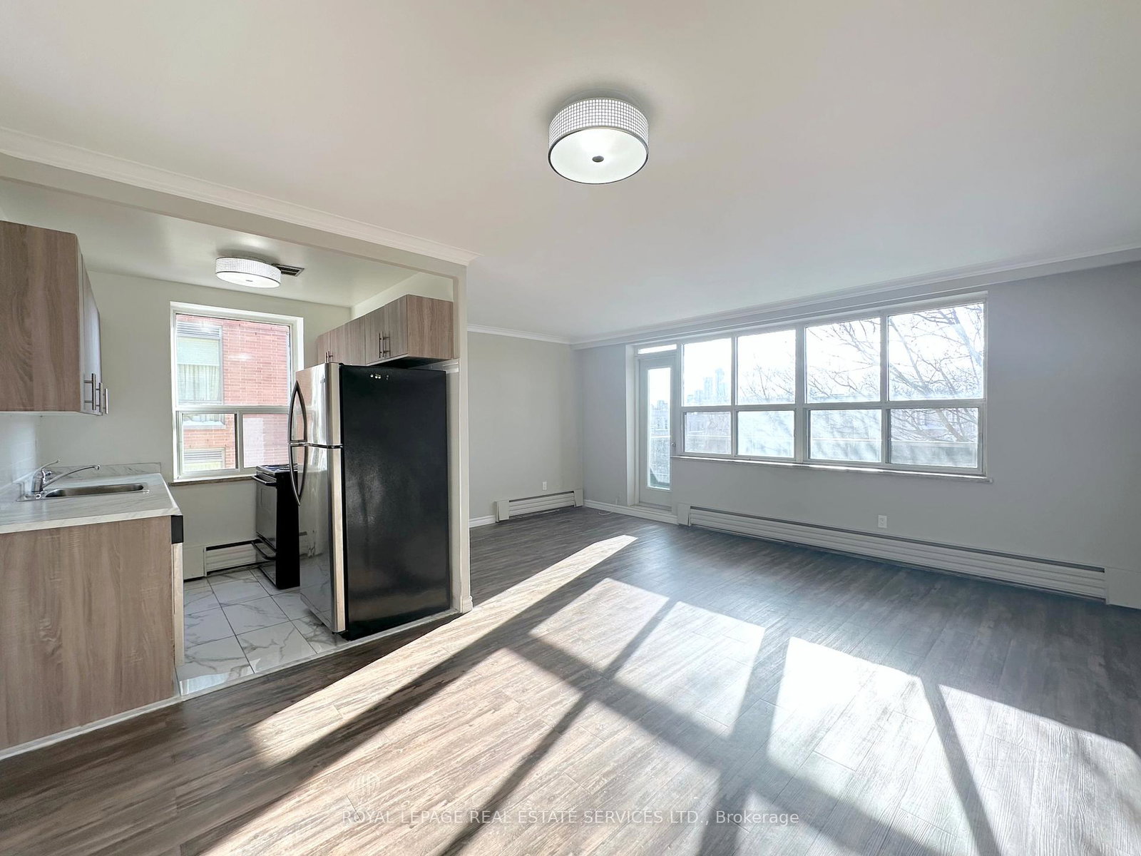276-st-clair-avenue-w-toronto-ontario-c13238528