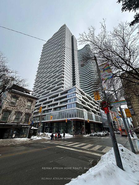 85-wood-street-toronto-ontario-c13239148