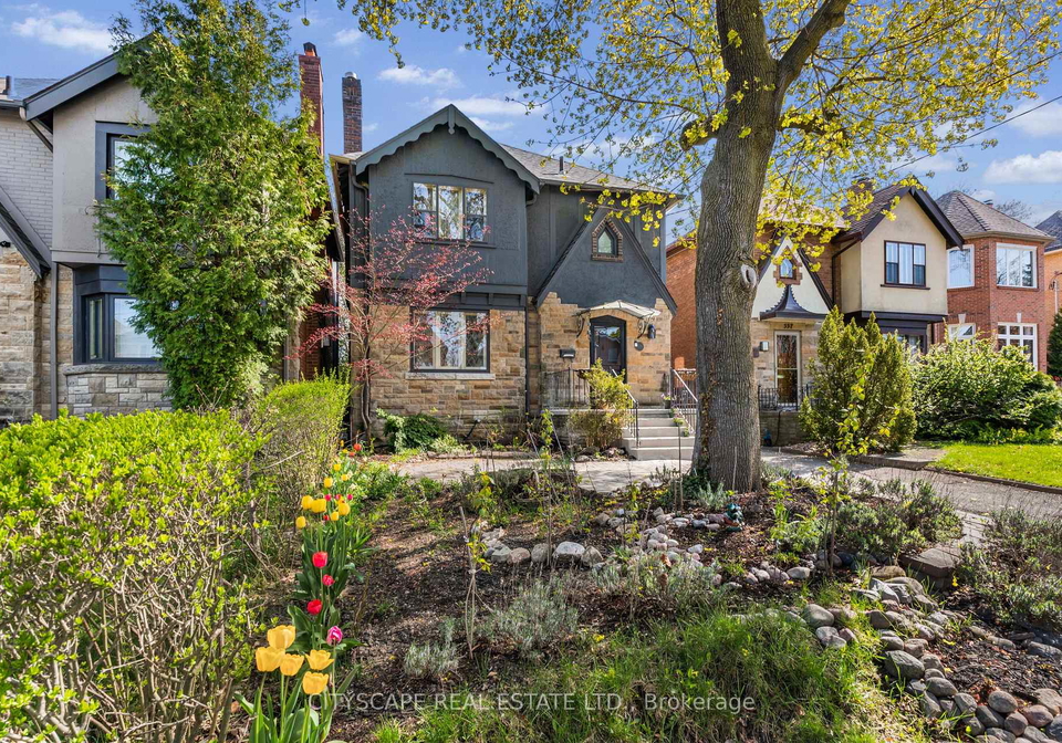 555-castlefield-avenue-toronto-ontario-c13239668