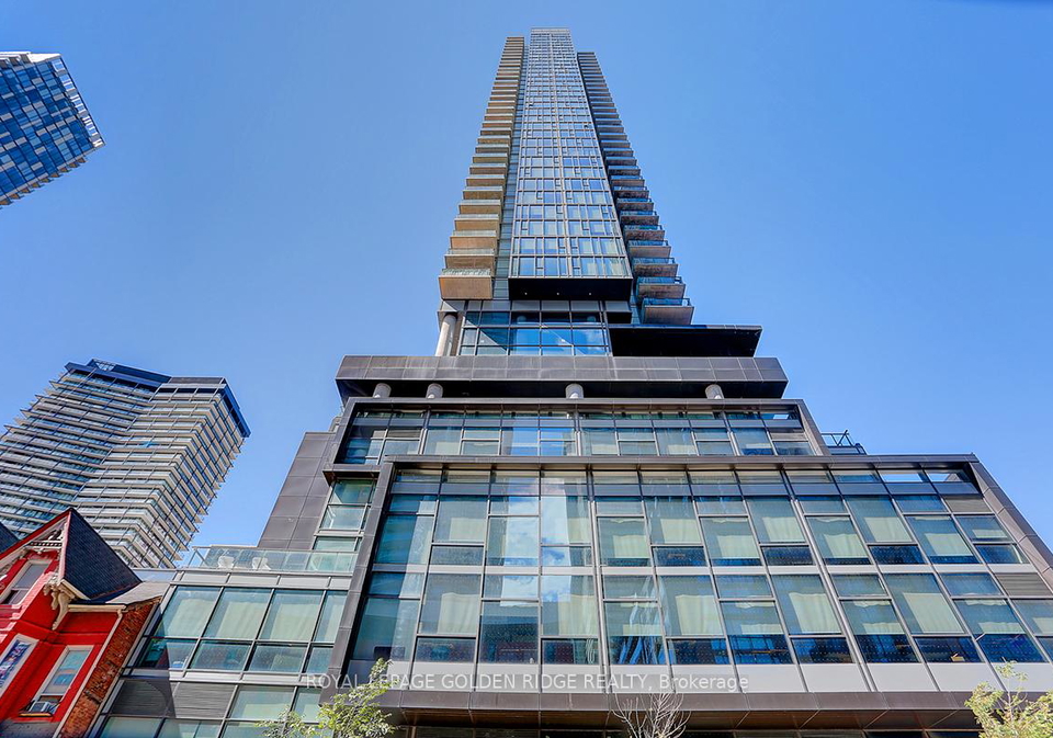 290-adelaide-street-w-toronto-ontario-c13239804