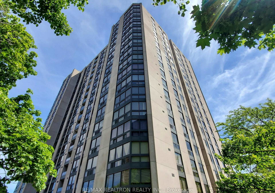 5-kenneth-avenue-north-york-ontario-c13239966