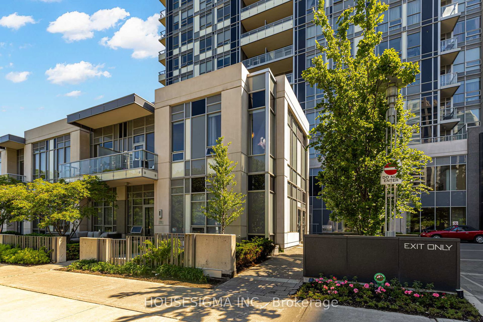 120-harrison-garden-boulevard-north-york-ontario-c13240176
