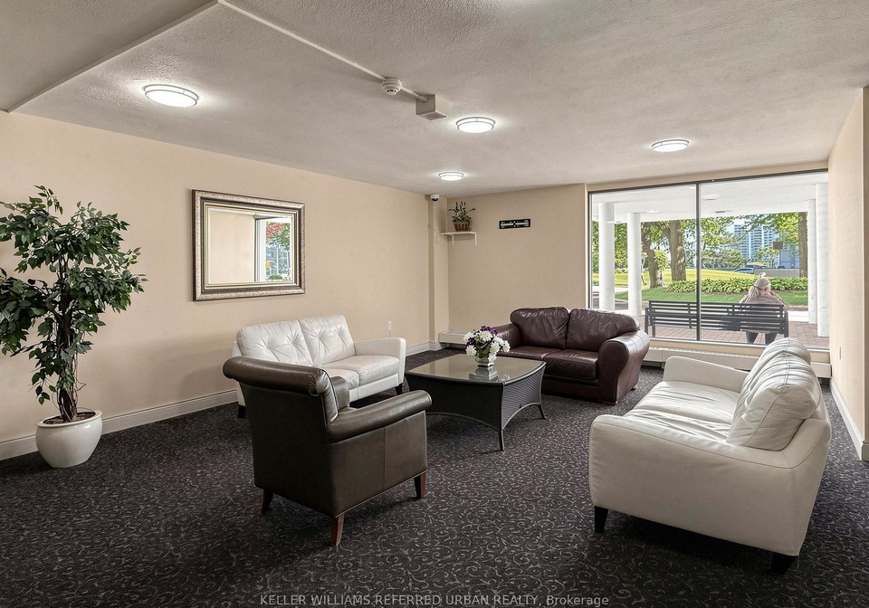 10-parkway-forest-drive-north-york-ontario-c13240190