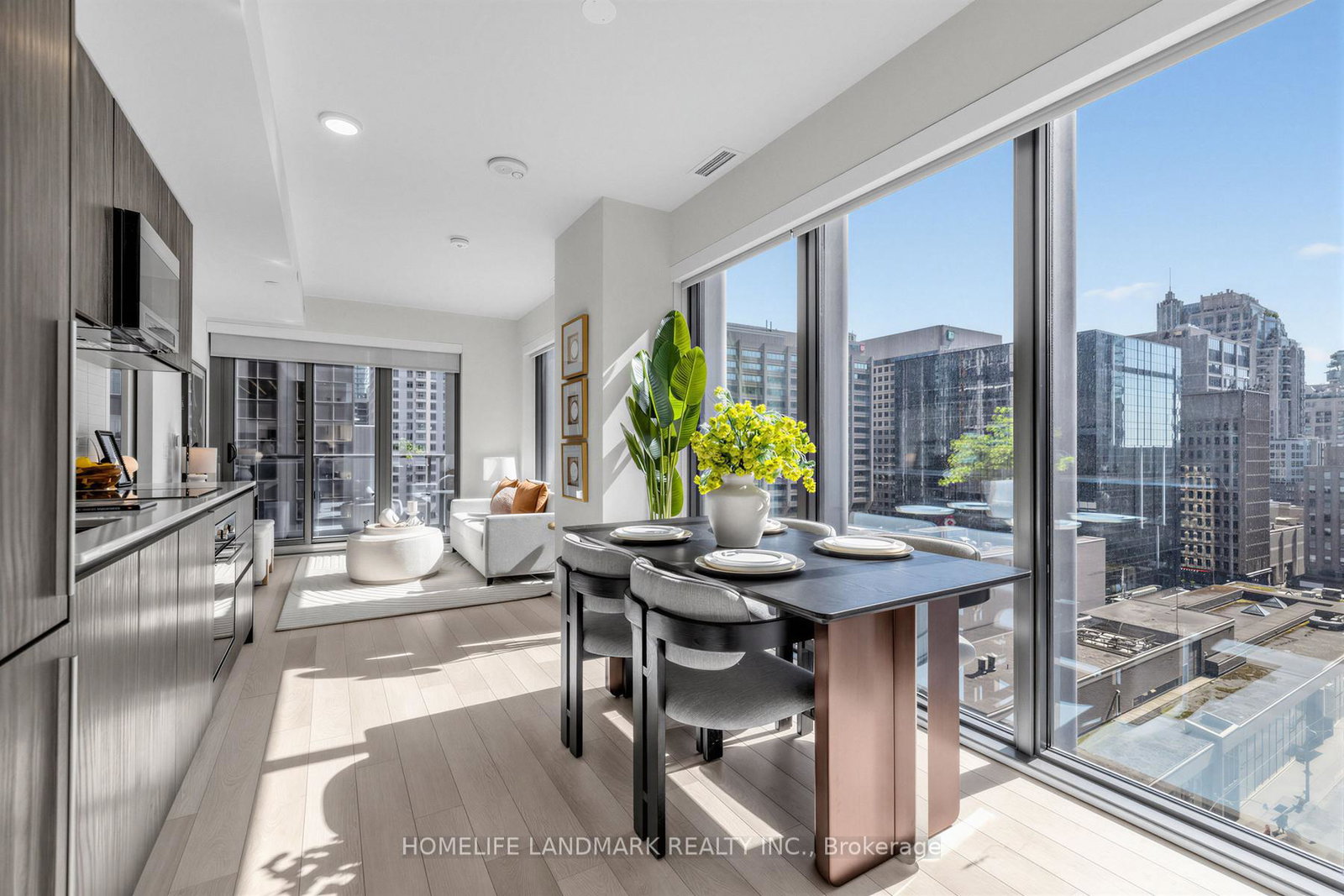 8-cumberland-street-toronto-ontario-c13240242