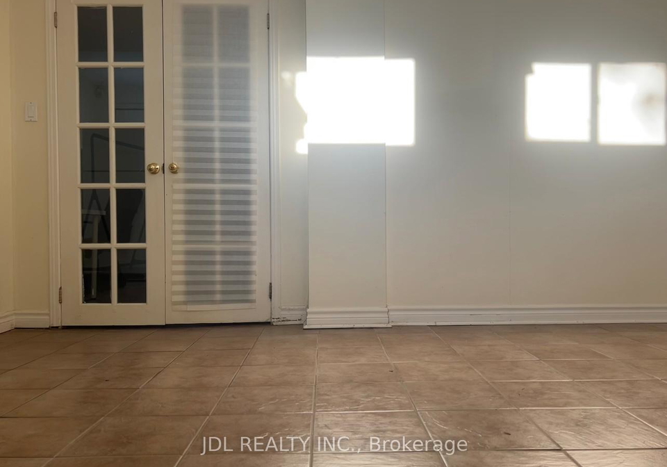 23-pineway-boulevard-north-york-ontario-c13240294