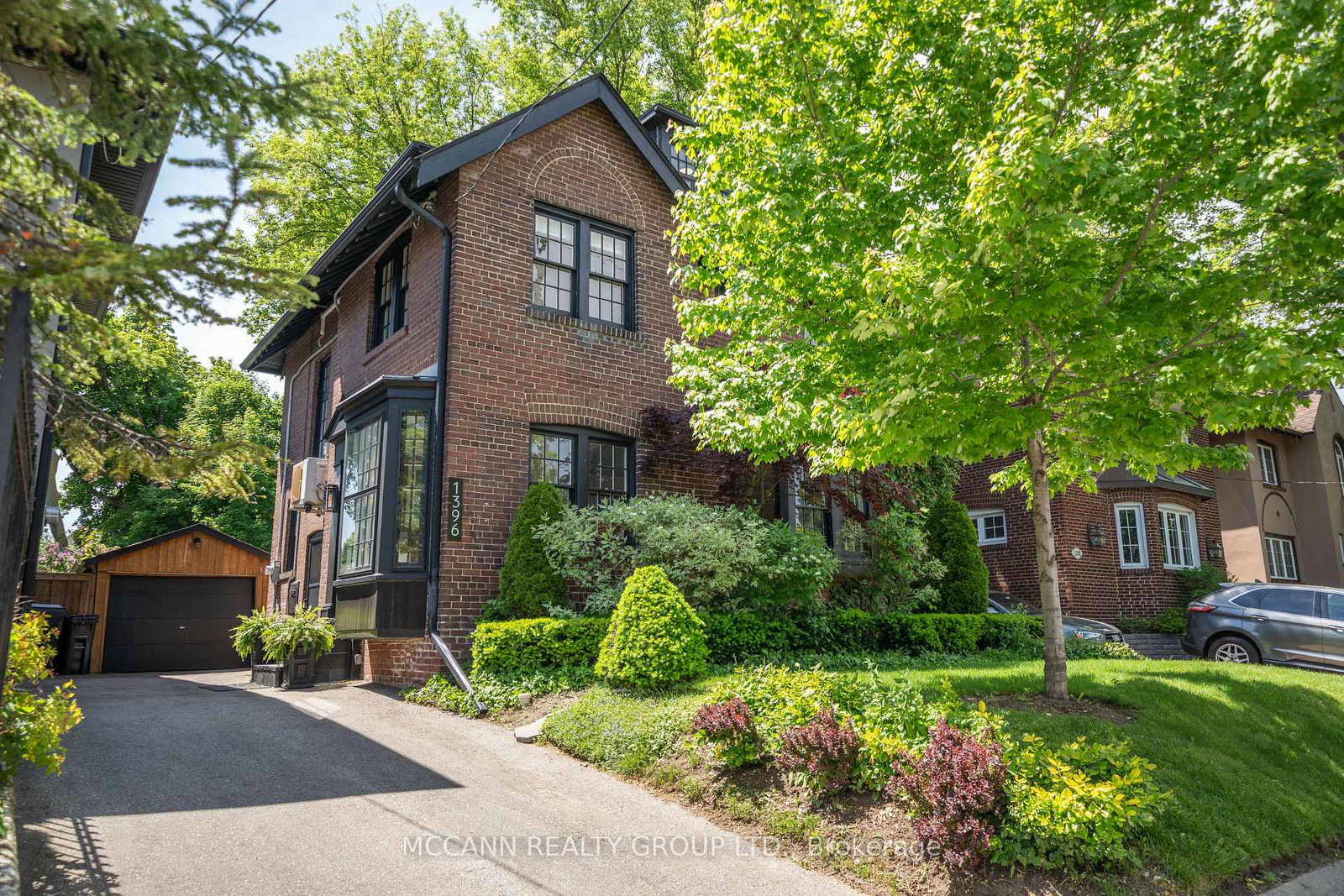1396-mount-pleasant-road-toronto-ontario-c13240398