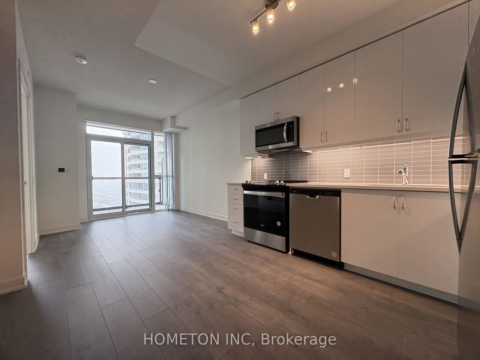 4955-yonge-street-north-york-ontario-c13240548
