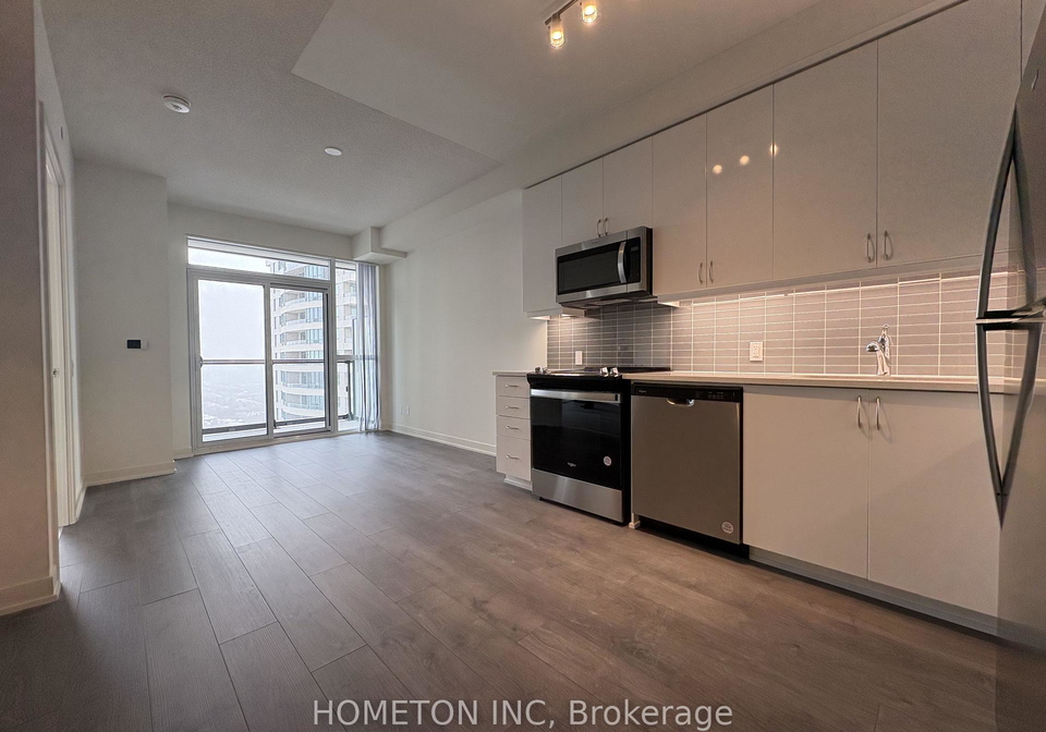 4955-yonge-street-north-york-ontario-c13240548