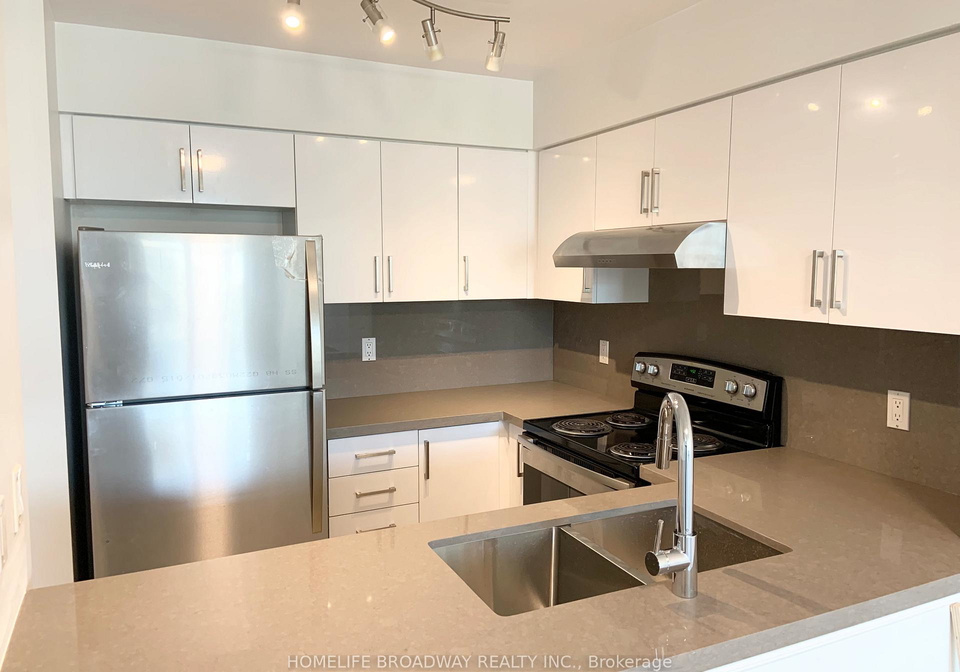 33-empress-avenue-north-york-ontario-c13240594
