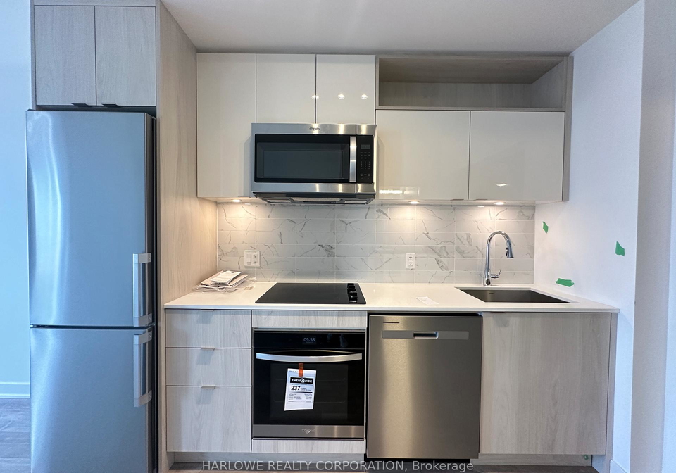 135-lower-sherbourne-street-toronto-ontario-c13240660