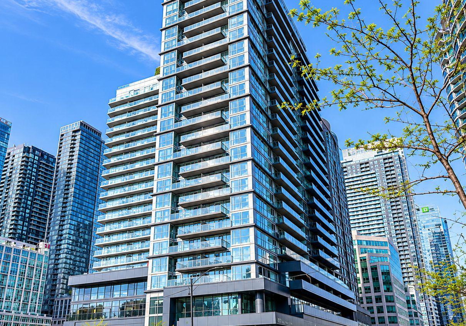 352-front-street-w-toronto-ontario-c13240724