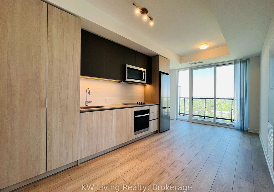5858-yonge-street-toronto-ontario-c13240818