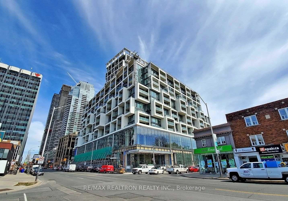 5-soudan-avenue-toronto-ontario-c13240946