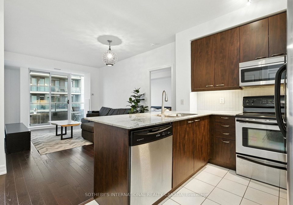 500-st-clair-avenue-w-toronto-ontario-c13240956