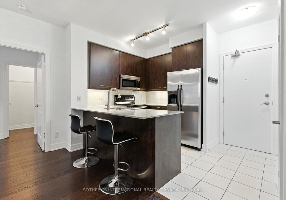 500-st-clair-avenue-w-toronto-ontario-c13240956