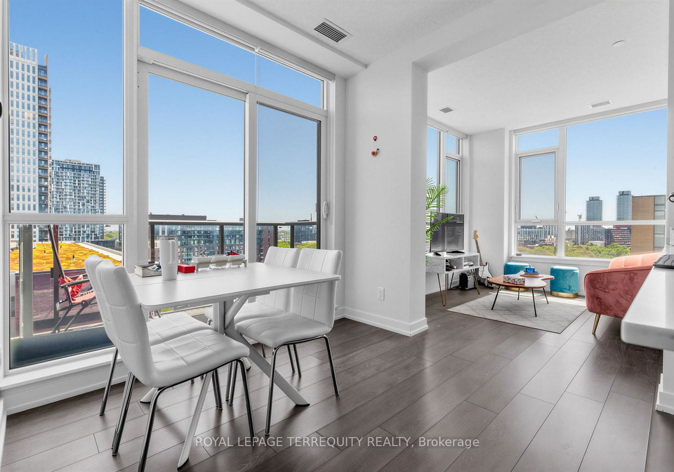 200-sackville-street-toronto-ontario-c13241068