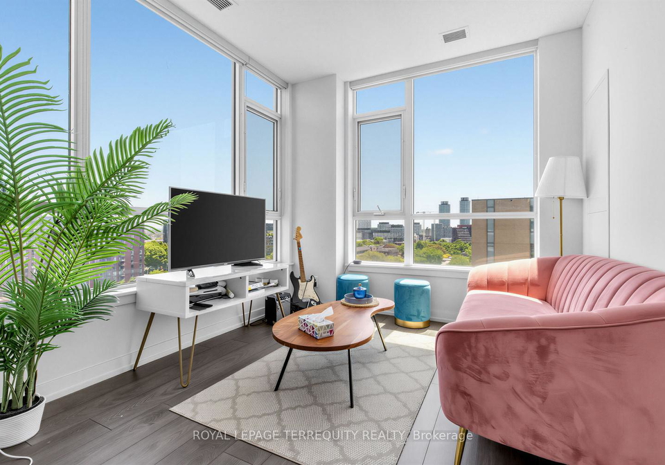 200-sackville-street-toronto-ontario-c13241068