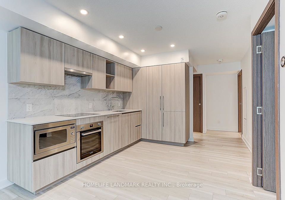 17-bathurst-street-toronto-ontario-c13241146