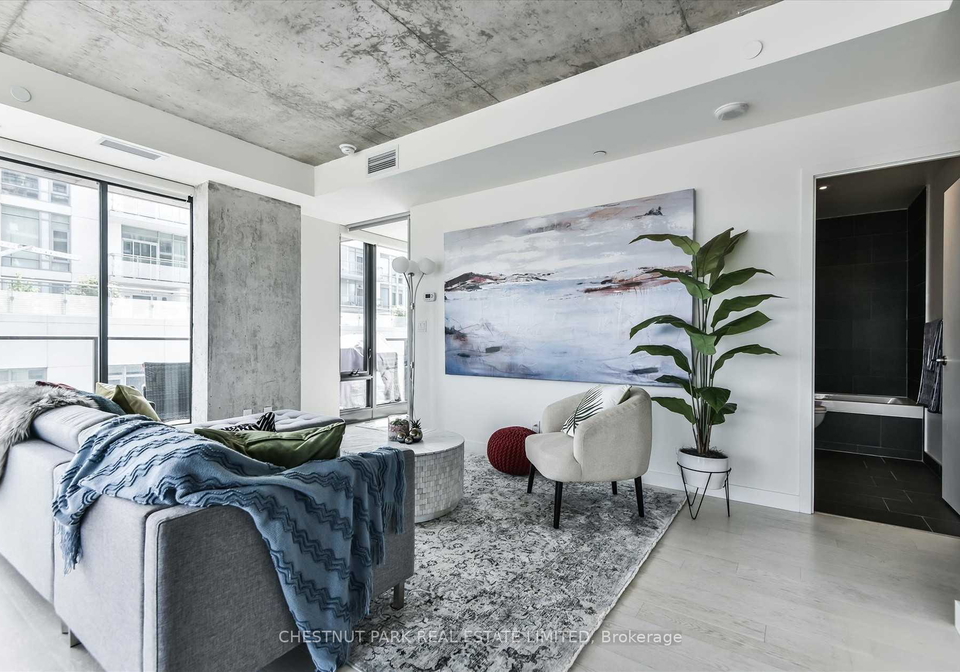 111-bathurst-street-toronto-ontario-c13241406