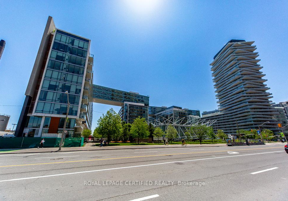 29-queens-quay-street-e-toronto-ontario-c13241564