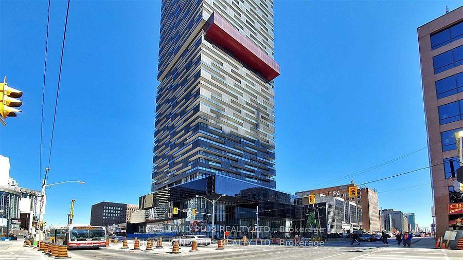 8-eglinton-avenue-e-toronto-ontario-c13241704