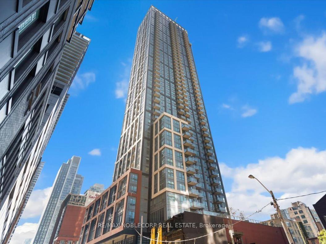 108-peter-street-toronto-ontario-c13242268