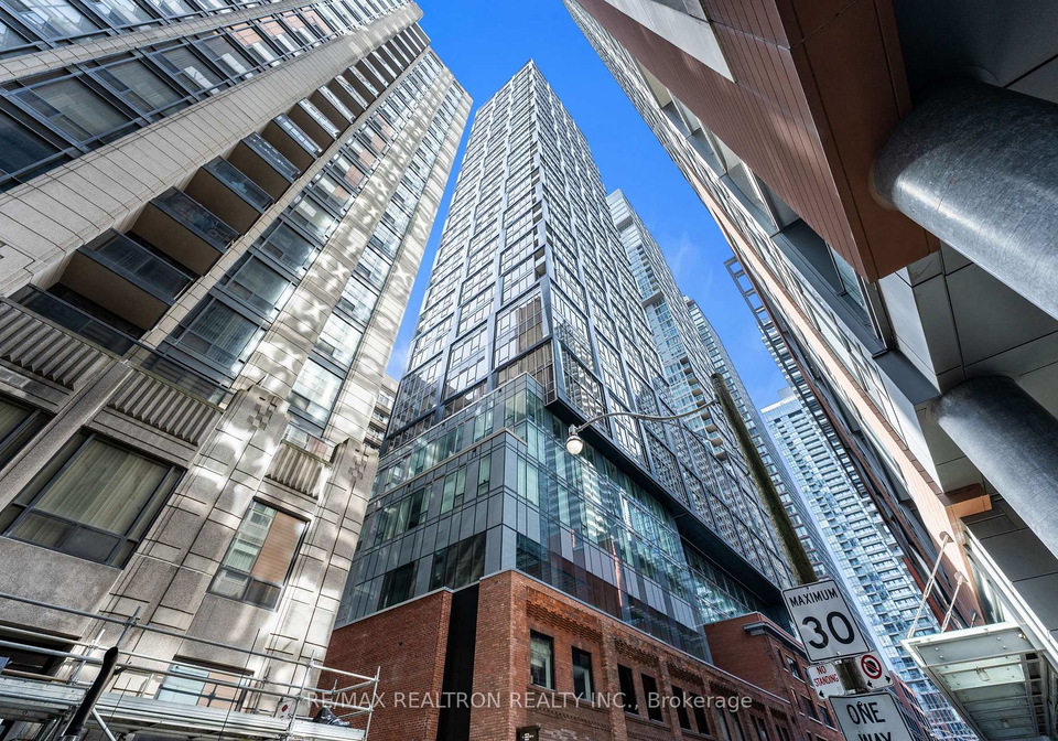 15-mercer-street-toronto-ontario-c13242324