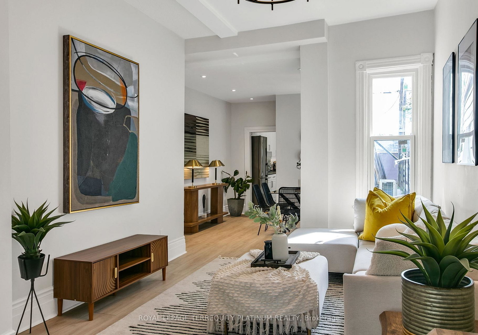 405-brock-avenue-toronto-ontario-c13242334