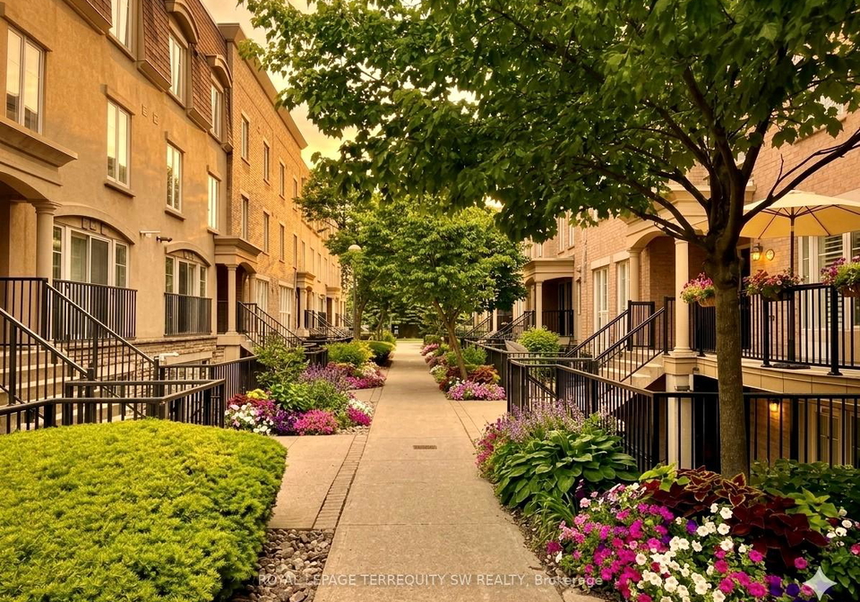 30-western-battery-road-toronto-ontario-c13242348
